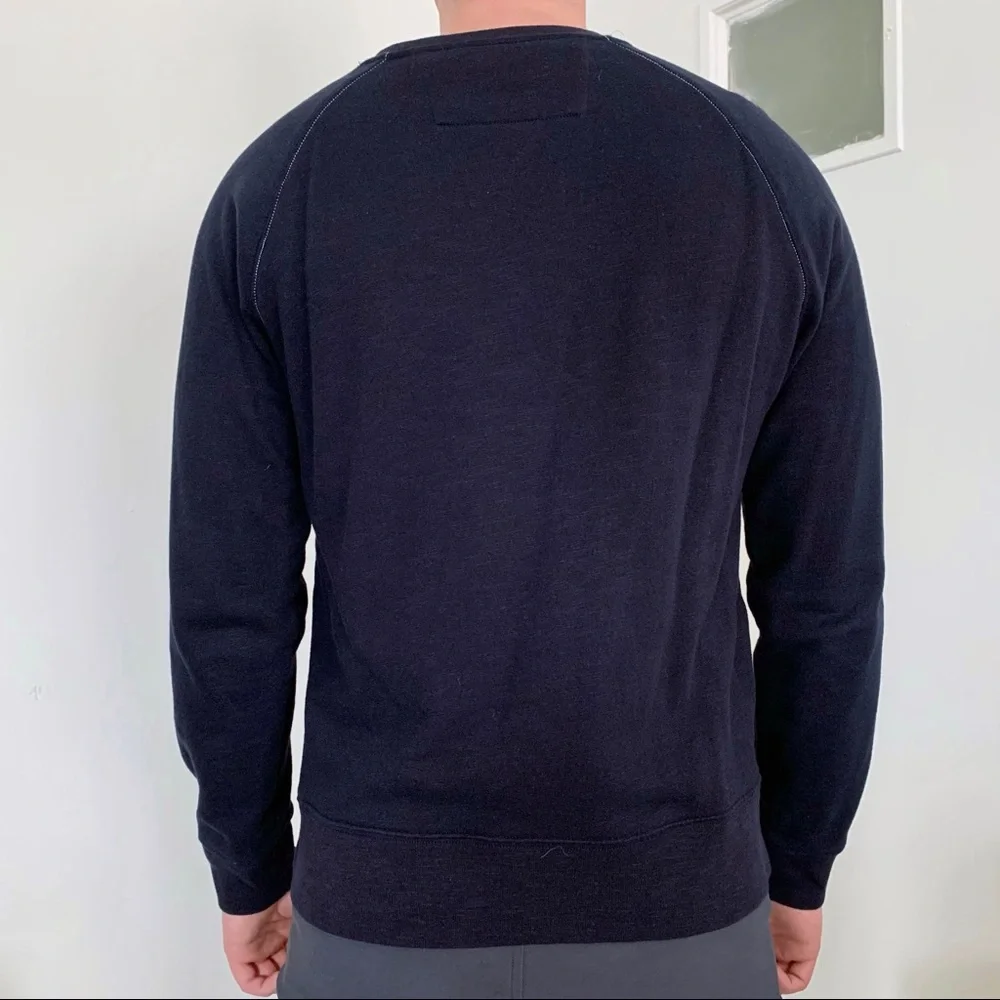 Banana Republic navy crewneck sweatshirt terry preppy nautical beach classic Y2K
